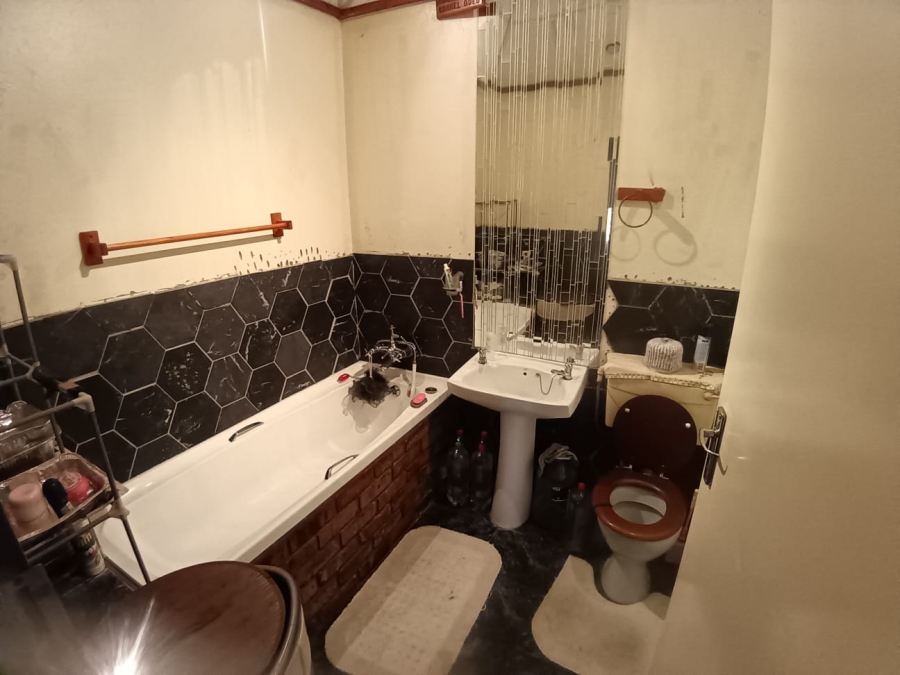 3 Bedroom Property for Sale in Oranjeville Free State